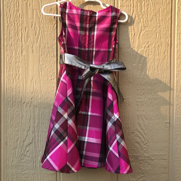 Crimson & Silver Plaid Dress w/ Black Velvet Shawl (26) - Picture 4 of 5